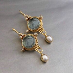 Elegant Vintage Crystal and Pearl Drop Earrings